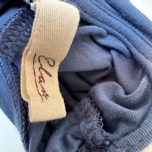 Elan Dress - Picture 2 of 6